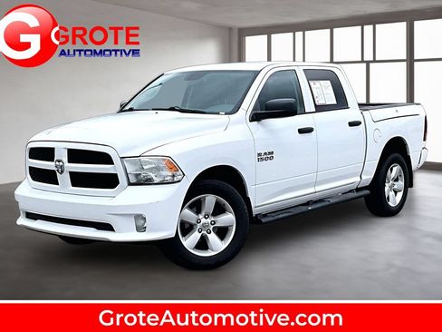 Used 2015 RAM 1500 Express AWD/4WD image 1