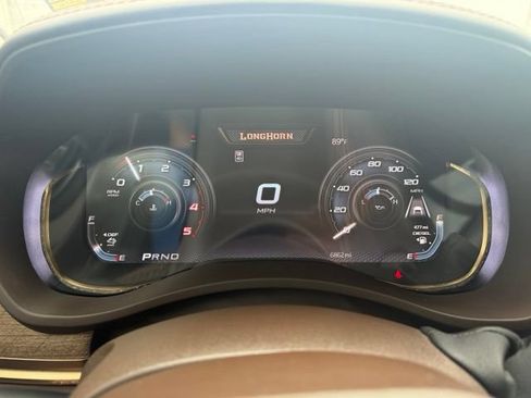 Used 2026 RAM 2500 Limited AWD/4WD image 22