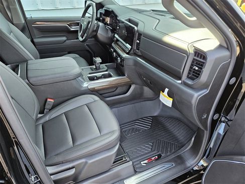 New 2025 Chevrolet Silverado 1500 LT w/ Z71 Off-Road Package image 11
