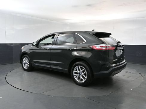 Used 2022 Ford Edge SEL w/ Convenience Package AWD/4WD image 3