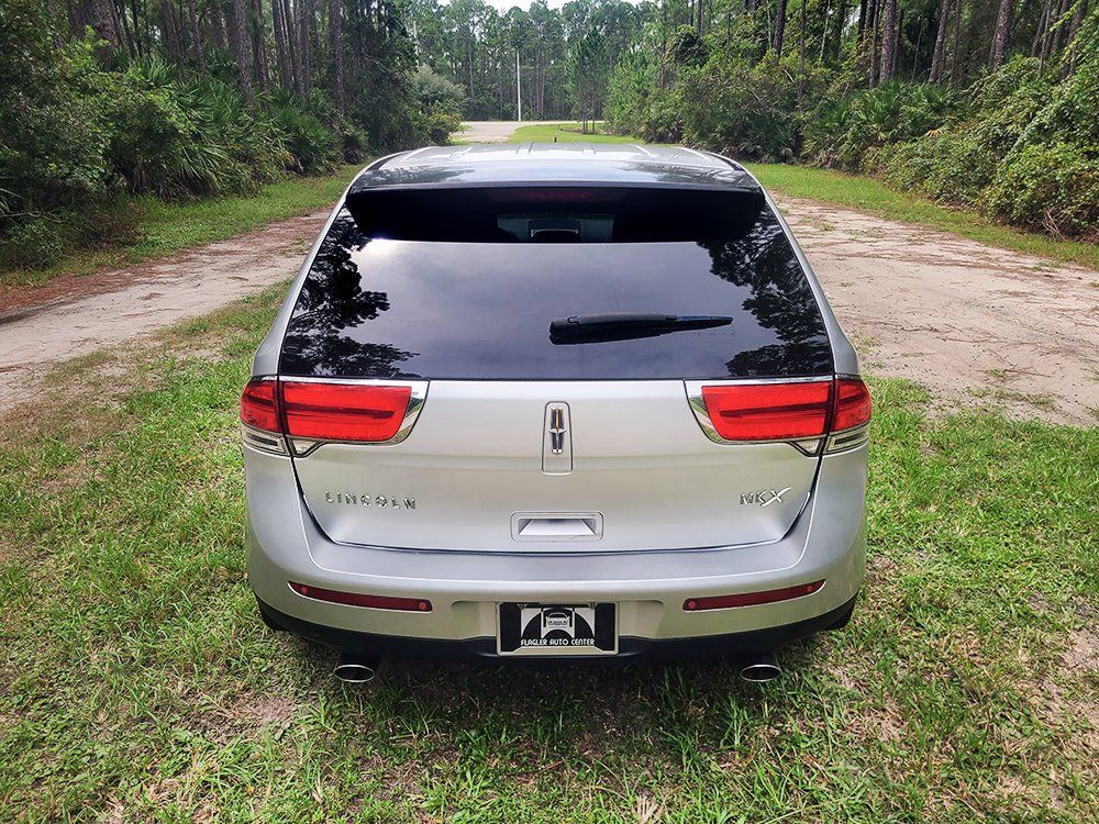 Used 2011 Lincoln MKX 2WD image 5