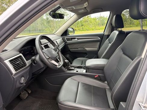 Used 2022 Volkswagen Atlas SE FWD image 9