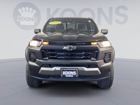 Used 2025 Chevrolet Colorado Trail Boss image 11