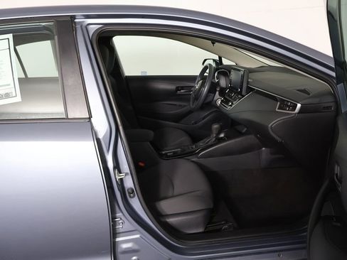 Used 2022 Toyota Corolla LE FWD image 23