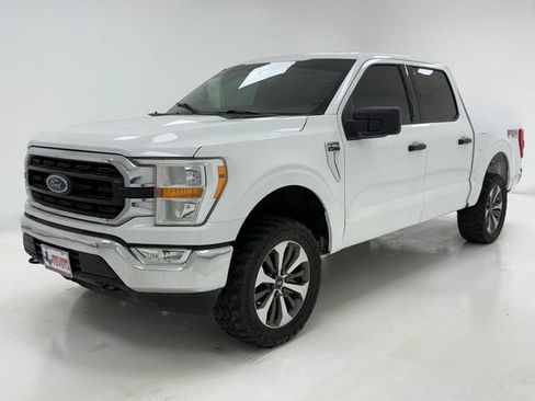 Used 2022 Ford F150 XLT w/ Equipment Group 301A Mid image 5