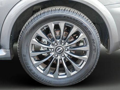 Used 2024 Nissan Armada Platinum w/ Captain's Chairs Package image 12