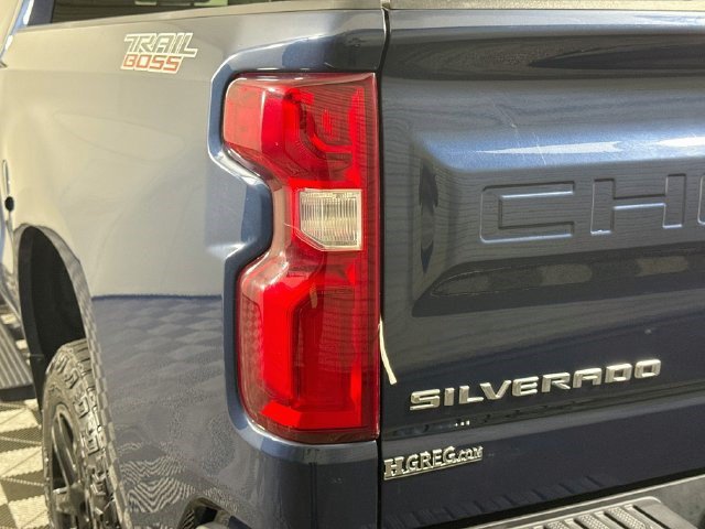 Used 2021 Chevrolet Silverado 1500 LT Trail Boss AWD/4WD image 35
