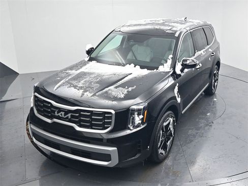 New 2025 Kia Telluride S image 44