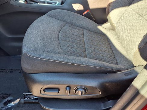 Used 2024 Chevrolet Equinox LT image 21