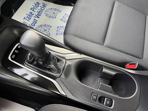 Used 2023 Toyota Corolla LE w/ LE Convenience Package FWD image 38