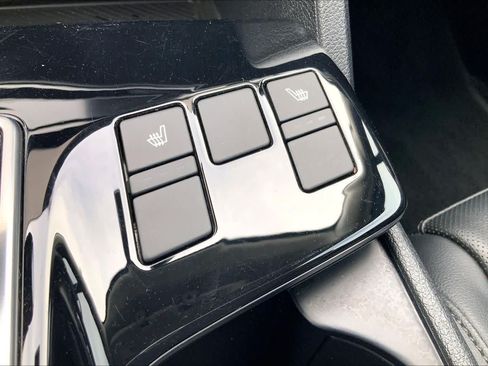 Certified 2025 Kia Sportage EX w/ Premium Package AWD/4WD image 29