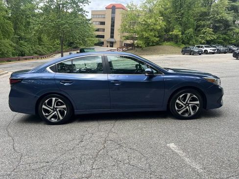 Used 2022 Subaru Legacy Limited AWD/4WD image 2