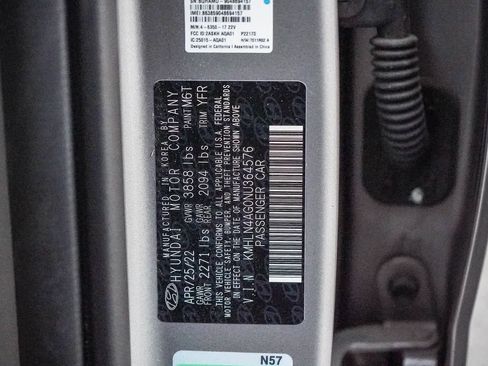 Certified 2022 Hyundai Elantra SEL w/ Convenience + Premium Package image 27