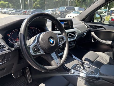 Used 2024 BMW X3 sDrive30i w/ M Sport Package RWD image 18