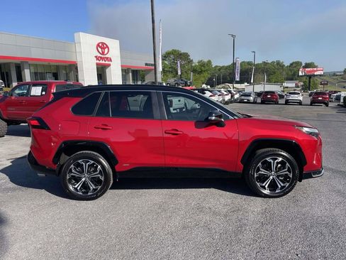 Used 2025 Toyota RAV4 XSE w/ Weather Package image 2