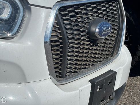 Used 2023 Ford Transit 350 XLT image 7