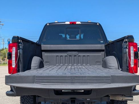 Certified 2025 Ford F250 Lariat w/ Lariat Ultimate Package AWD/4WD image 7