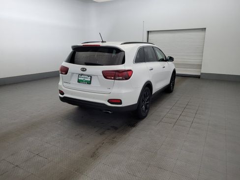 Used 2019 Kia Sorento S AWD/4WD image 9