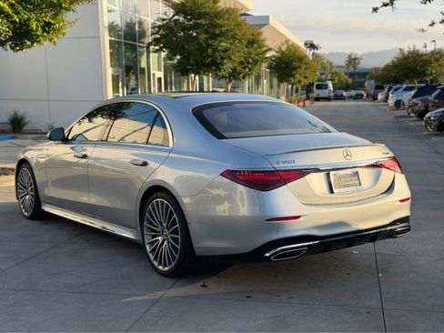 Used 2022 Mercedes-Benz S 500 4MATIC image 4