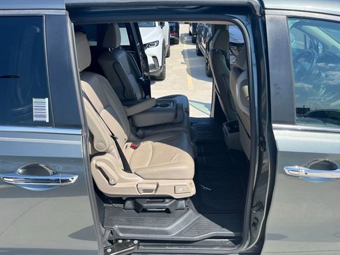 Used 2018 Honda Odyssey EX-L image 19