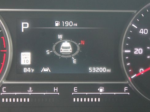 Used 2022 Kia Sorento S image 8