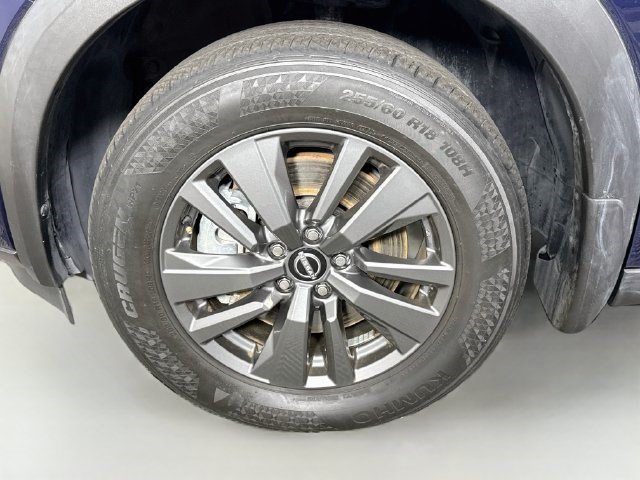 Used 2024 Nissan Pathfinder SV w/ Lighting Package (N92) FWD image 37