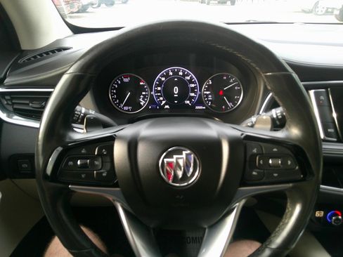 Used 2023 Buick Enclave Avenir w/ Avenir Technology Package FWD image 24