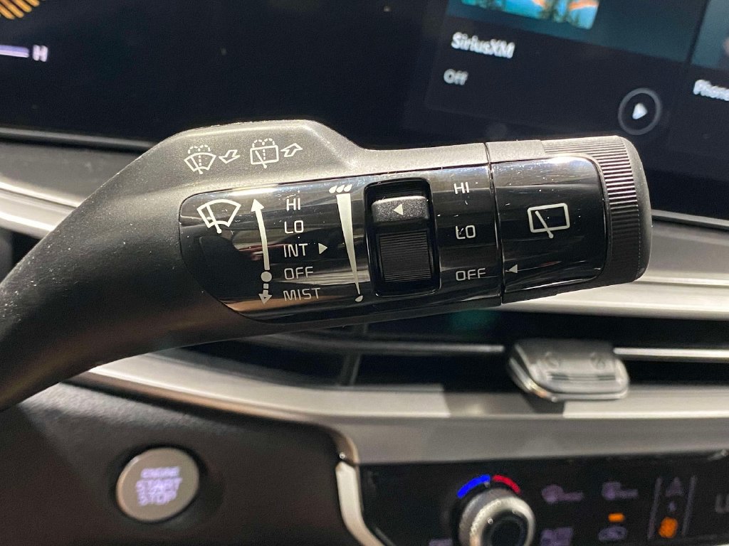 New 2026 Kia Sorento S FWD image 25