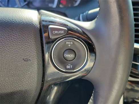 Used 2017 Honda Accord EX-L image 20