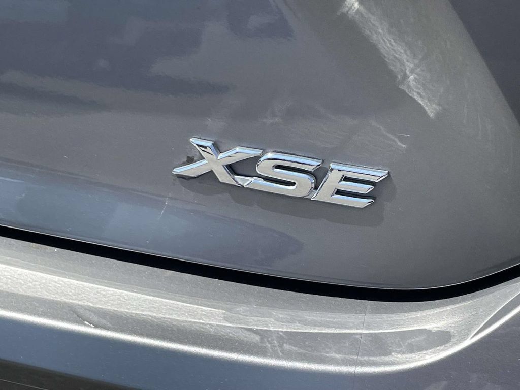 Used 2026 Toyota Camry XSE w/ Premium Plus Package FWD image 8