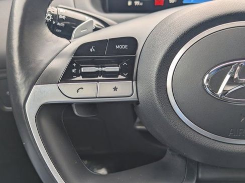Used 2022 Hyundai Tucson Limited image 21