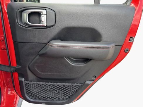 Used 2020 Jeep Wrangler Unlimited Rubicon w/ Dual Top Group image 26