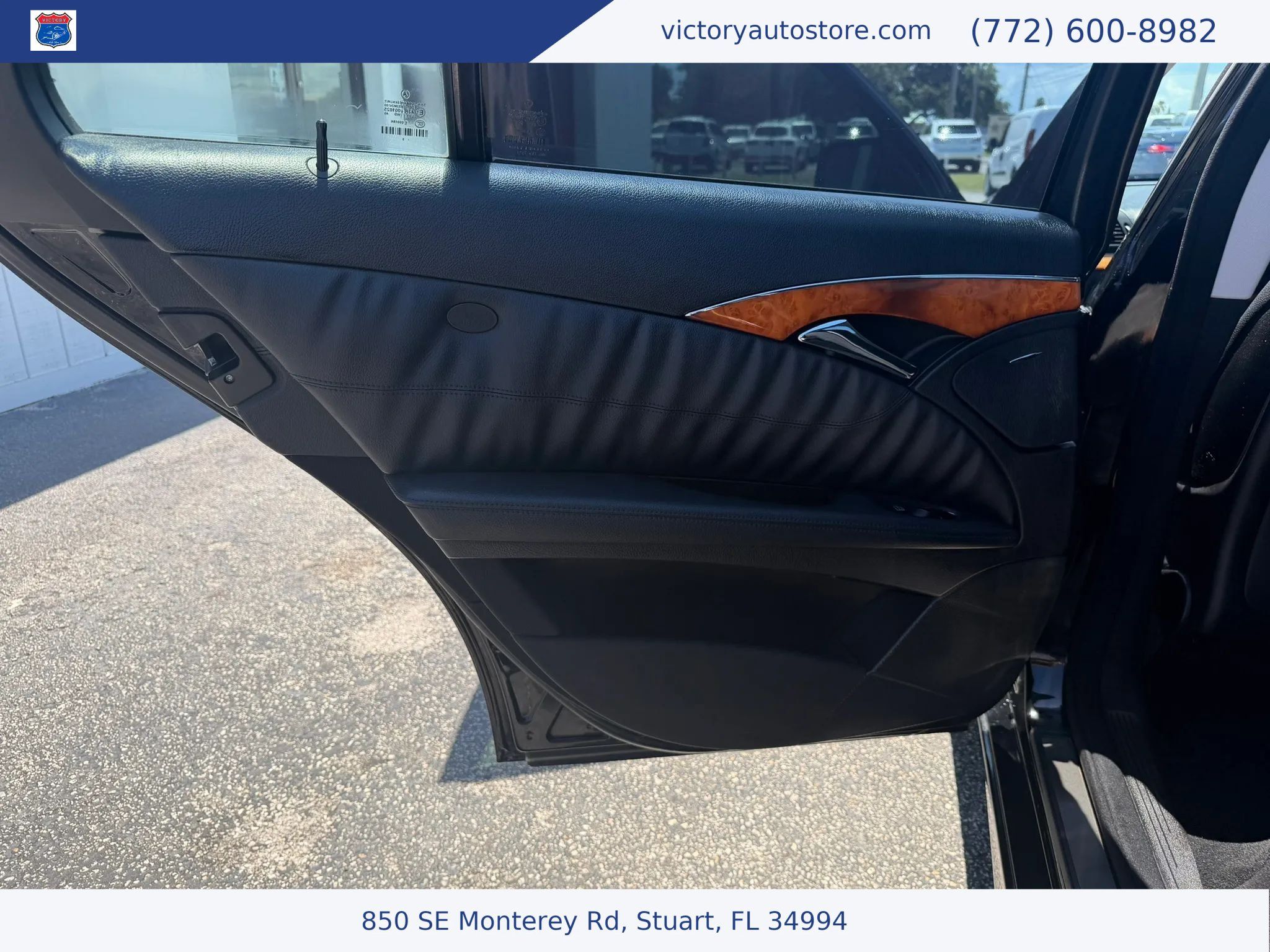 Used 2009 Mercedes-Benz E 320 BlueTEC Sedan image 30
