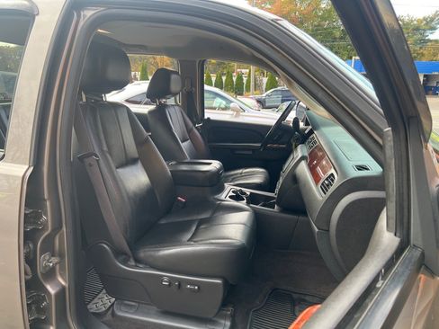 Used 2012 GMC Sierra 2500 SLT w/ SLT Convenience Package image 9