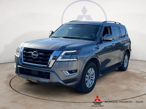 Used 2023 Nissan Armada SV image 7