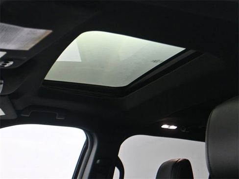 Used 2018 Ford Explorer Limited w/ Equipment Group 301A image 21