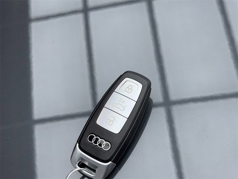 Used 2025 Audi A3 2.0T Premium image 61