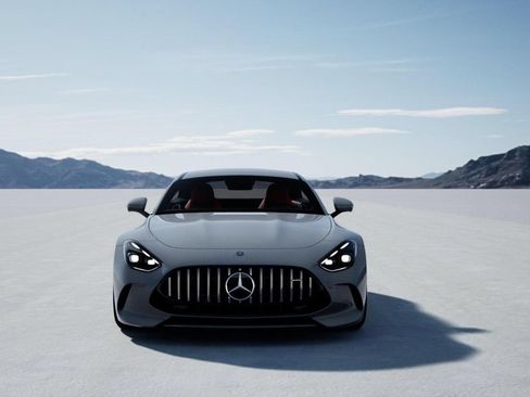 Used 2025 Mercedes-Benz AMG GT 63 image 7