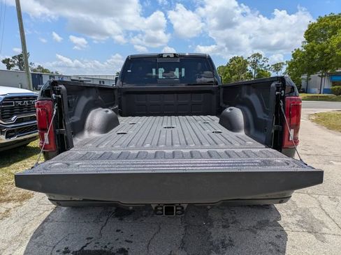 New 2026 RAM 3500 Laramie AWD/4WD image 9