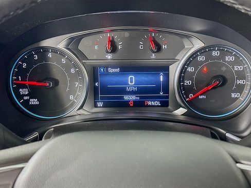 Used 2023 Chevrolet Equinox LT AWD/4WD image 17
