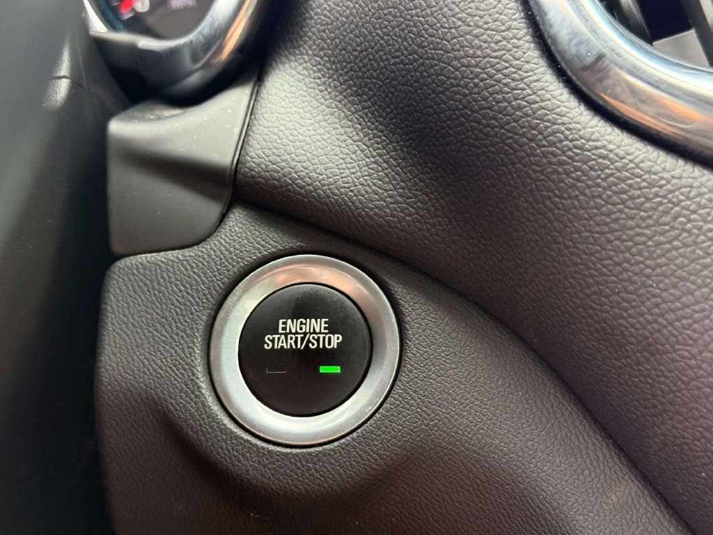 Used 2024 Chevrolet Equinox LT w/ LPO, Floor Liner Package AWD/4WD image 22