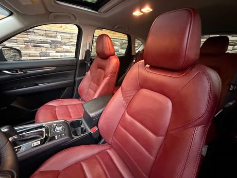 Used 2023 MAZDA CX-5 Carbon Edition image 12