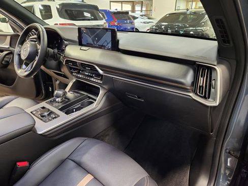 Certified 2025 MAZDA CX-70 Plug-In Hybrid w/ Premium Plus image 35