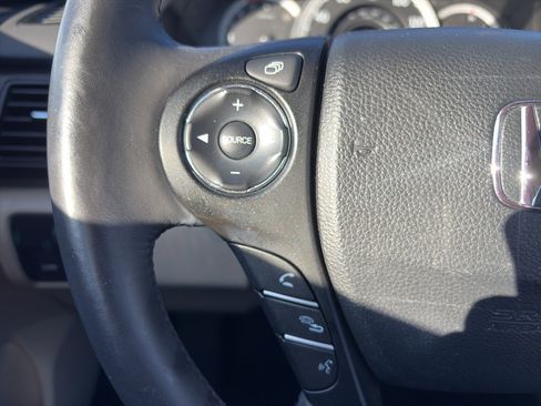 Used 2014 Honda Accord EX-L image 24