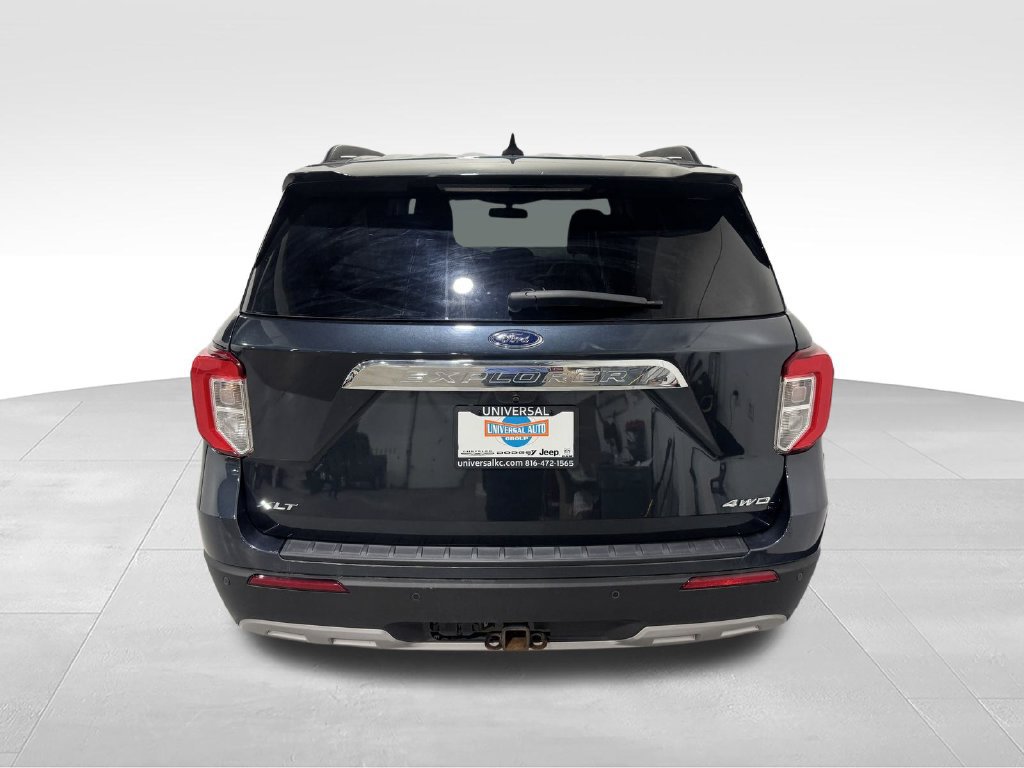 Used 2022 Ford Explorer XLT AWD/4WD image 24