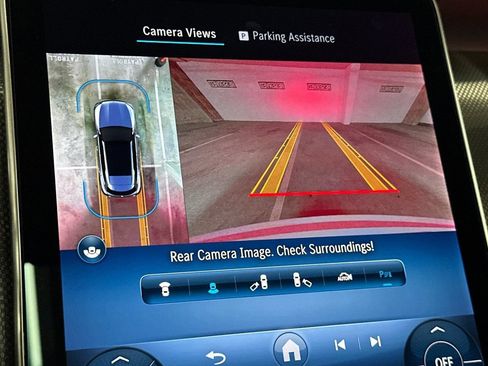 New 2025 Mercedes-Benz GLC 63 AMG S image 24