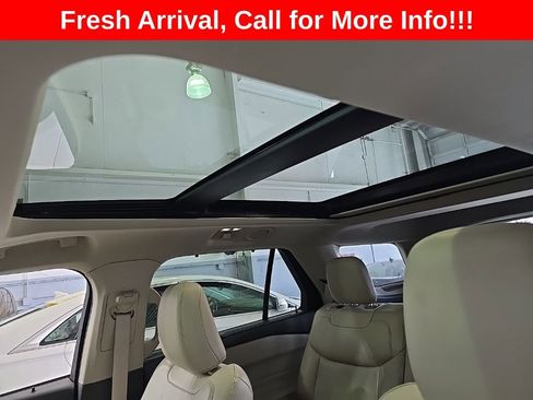 Used 2020 Ford Explorer Platinum w/ Premium Technology Package AWD/4WD image 22