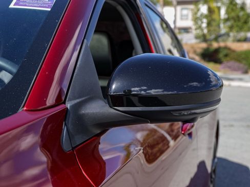 Used 2023 Nissan Sentra SR w/ SR Premium Package image 11