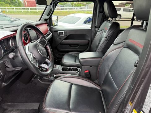 Used 2020 Jeep Wrangler Unlimited Rubicon AWD/4WD image 9