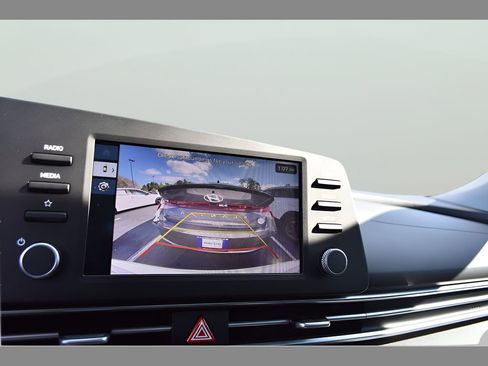 New 2026 Hyundai Elantra SE FWD image 21